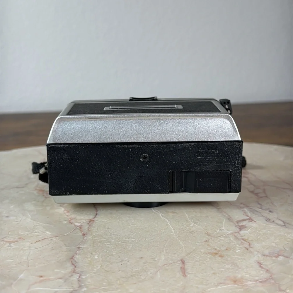 Vintage Real Kodak Instamatic 134 Camera - Black and Silver / Also Bag Charm
